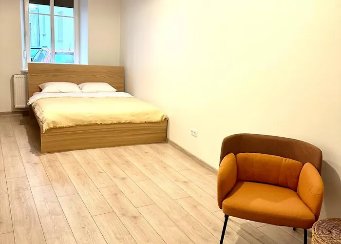 Homey Apartment Central